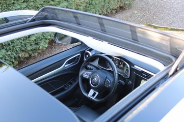 Voertuigafbeelding 5