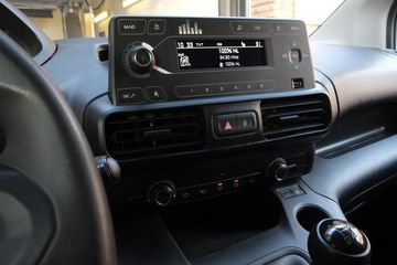 Voertuigafbeelding 6