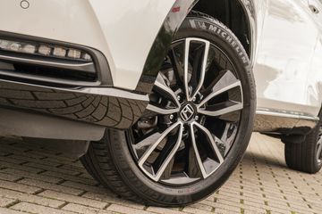 Voertuigafbeelding 12