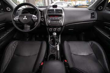 Voertuigafbeelding 14