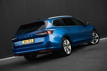 Voertuigafbeelding 5