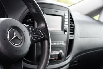 Voertuigafbeelding 12