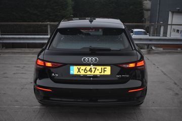 Voertuigafbeelding 37