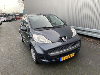 Voertuigafbeelding 14