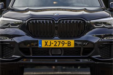 Voertuigafbeelding 2