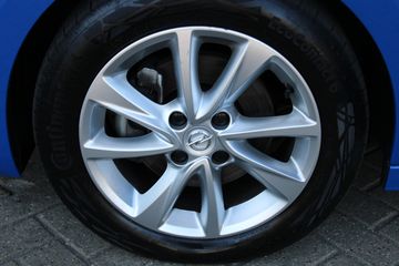 Voertuigafbeelding 16