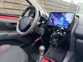 Voertuigafbeelding 12