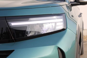 Voertuigafbeelding 12