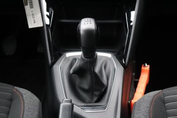 Voertuigafbeelding 30