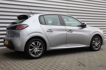 Voertuigafbeelding 6