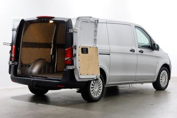 Voertuigafbeelding 11