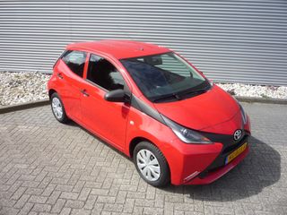 Voertuigafbeelding 3