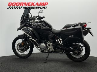 Voertuigafbeelding 9