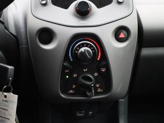 Voertuigafbeelding 16