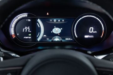 Voertuigafbeelding 19