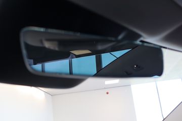 Voertuigafbeelding 51