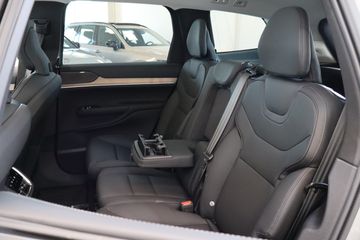 Voertuigafbeelding 66