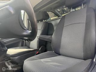 Voertuigafbeelding 12