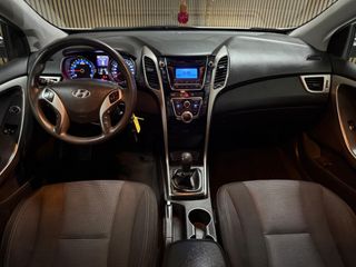 Voertuigafbeelding 7