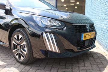 Voertuigafbeelding 9