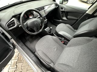 Voertuigafbeelding 13