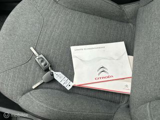 Voertuigafbeelding 21