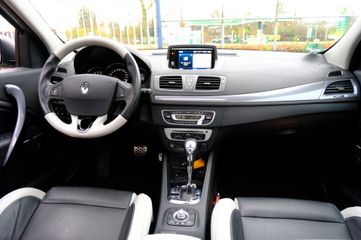 Voertuigafbeelding 11