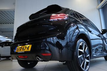 Voertuigafbeelding 12