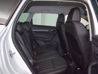 Voertuigafbeelding 9