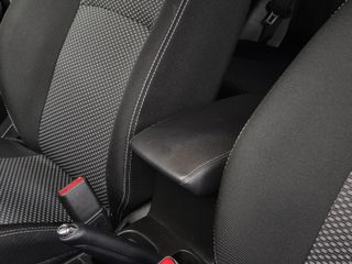 Voertuigafbeelding 12