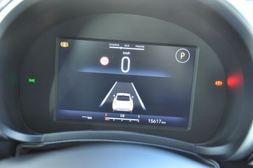 Voertuigafbeelding 9