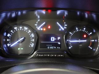 Voertuigafbeelding 17