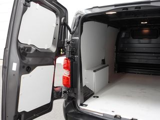 Voertuigafbeelding 30