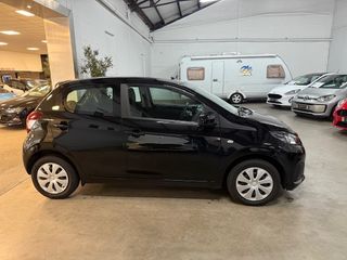 Voertuigafbeelding 3