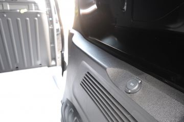 Voertuigafbeelding 32