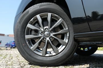 Voertuigafbeelding 8