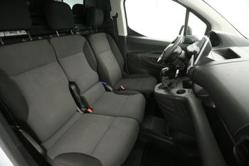 Voertuigafbeelding 8