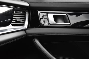 Voertuigafbeelding 30