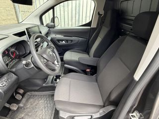 Voertuigafbeelding 32