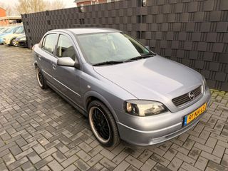 Voertuigafbeelding 6