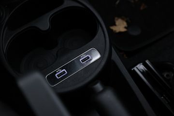 Voertuigafbeelding 10