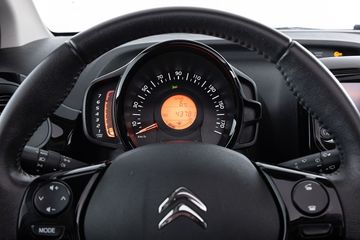 Voertuigafbeelding 16