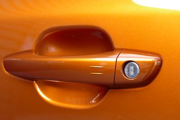 Voertuigafbeelding 12