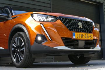 Voertuigafbeelding 8