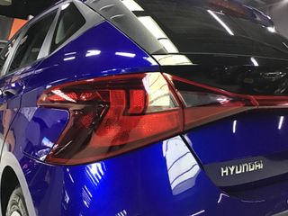 Voertuigafbeelding 12