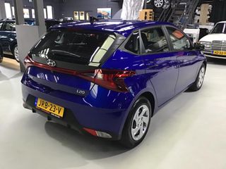 Voertuigafbeelding 16