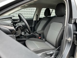 Voertuigafbeelding 12