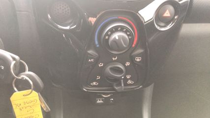 Voertuigafbeelding 8