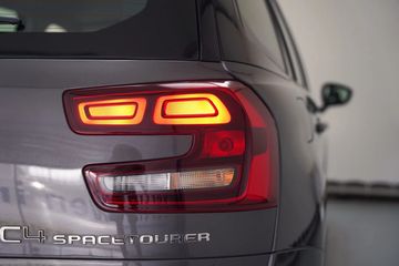 Voertuigafbeelding 32