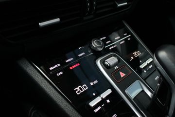 Voertuigafbeelding 14